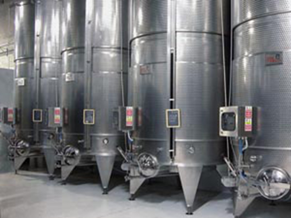 Емкости для виноделия